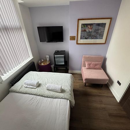 Southgate Luxury Apartments Elland Eksteriør billede