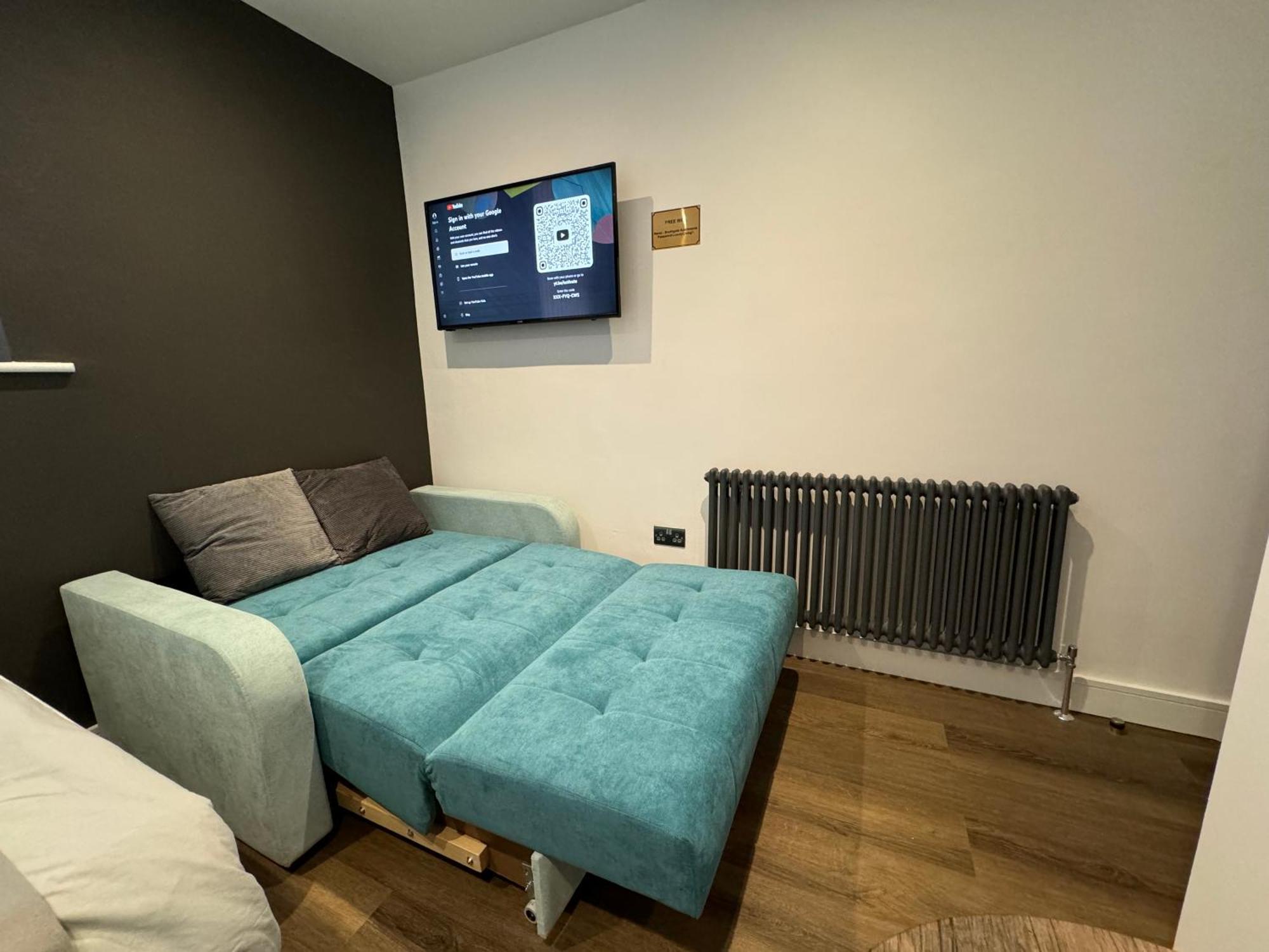 Southgate Luxury Apartments Elland Eksteriør billede