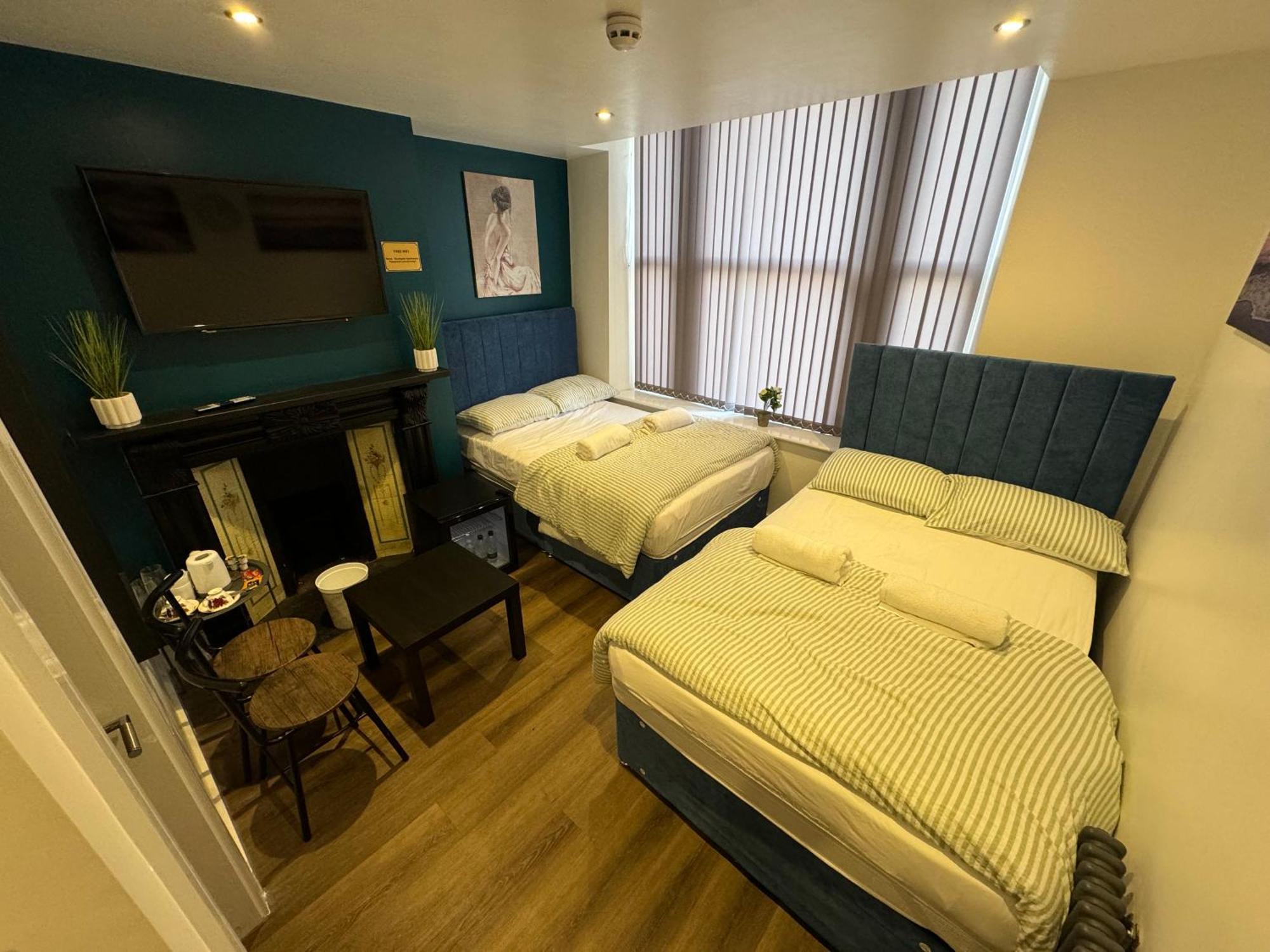 Southgate Luxury Apartments Elland Eksteriør billede